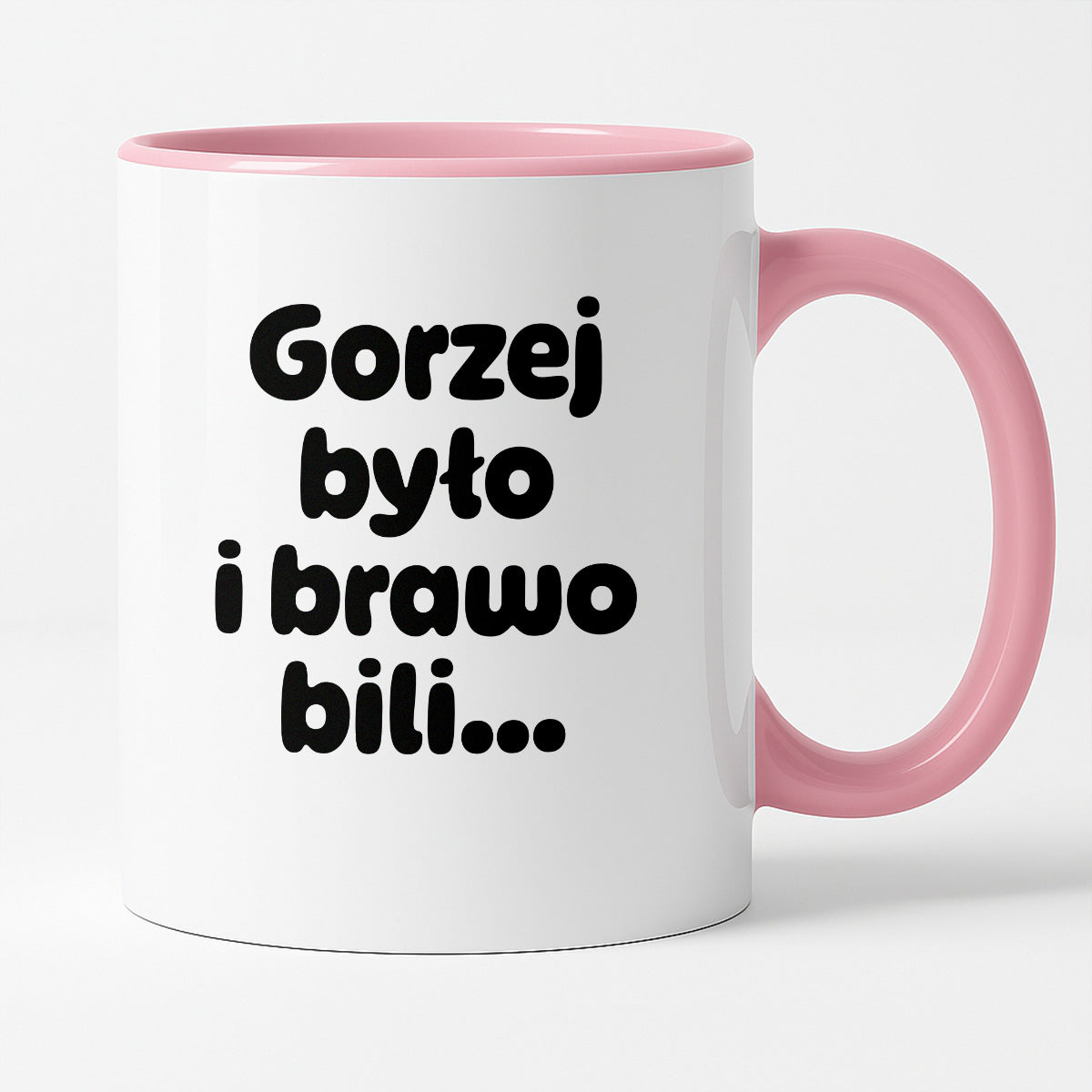 Kubek z nadrukiem "Gorzej było i brawo bili"
