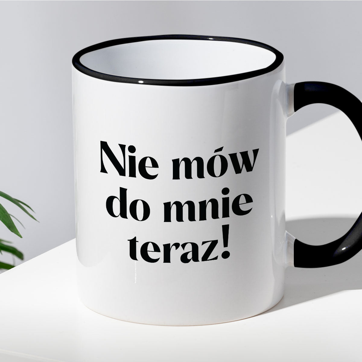 Kubek z nadrukiem "Nie mów do mnie teraz!" 330 ml