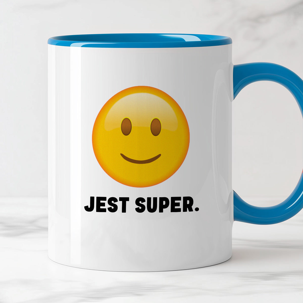 Kubek z nadrukiem "Jest super." - uśmiech nienawiści