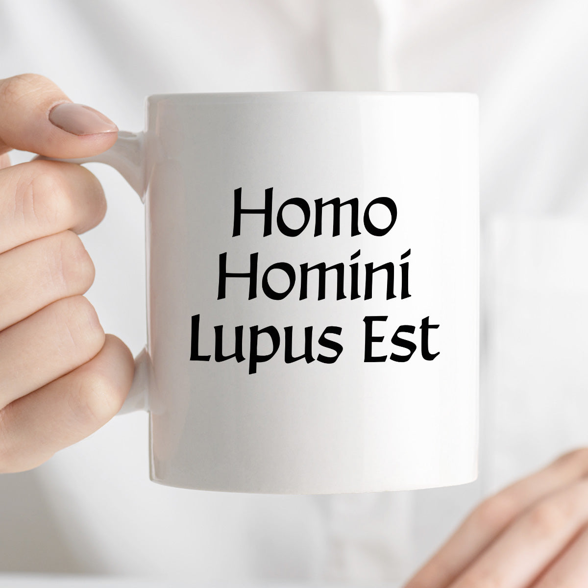 Kubek z nadrukiem "Homo Homini Lupus Est" v2