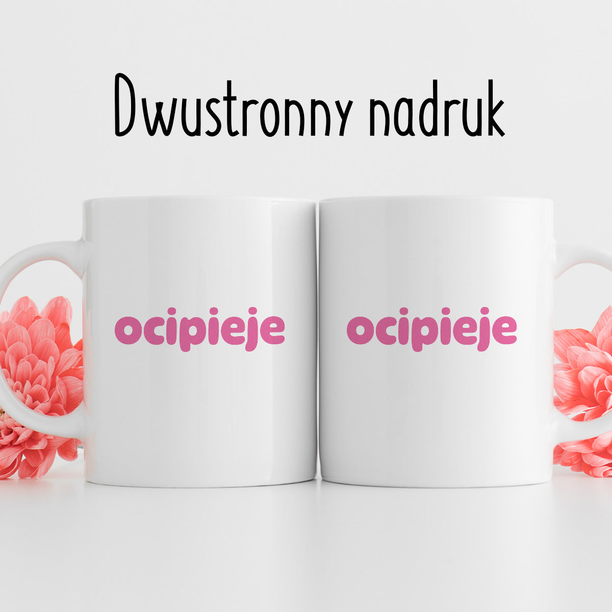 Kubek z nadrukiem "ocipieje"