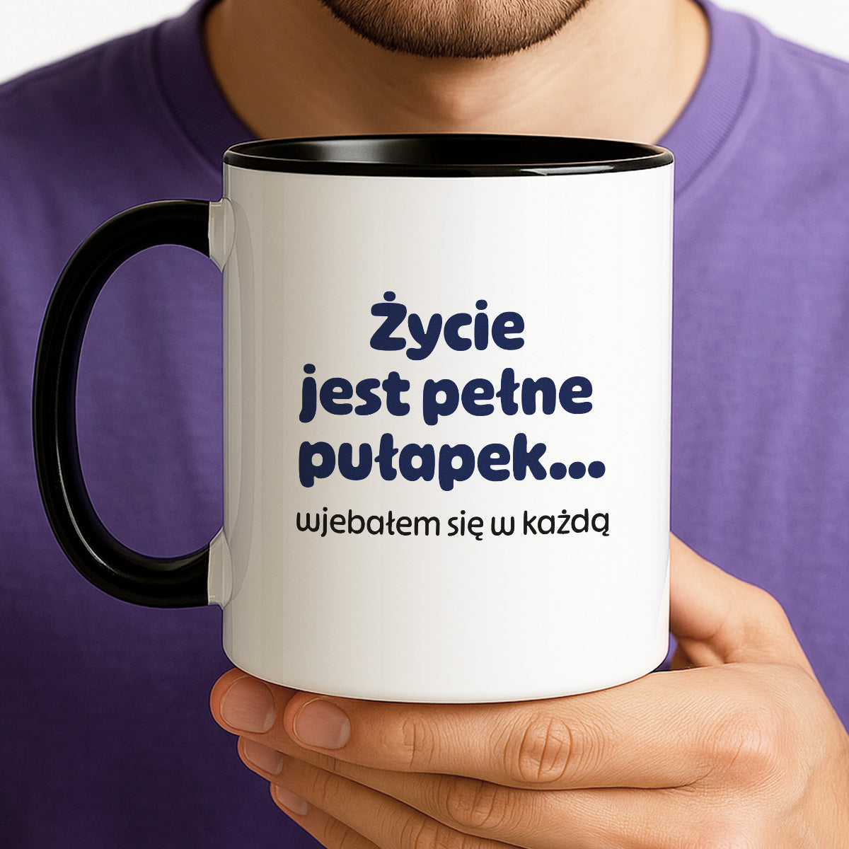 Kubek z nadrukiem - "Życie jest pełne pułapek - wjebałem się w każdą"
