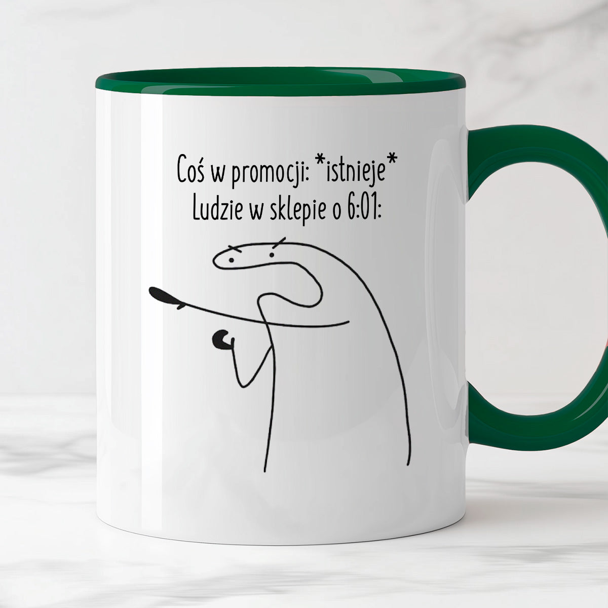 Kubek z nadrukiem "Coś w promocji: *istnieje*, ludzie w sklepie o 6:01:"