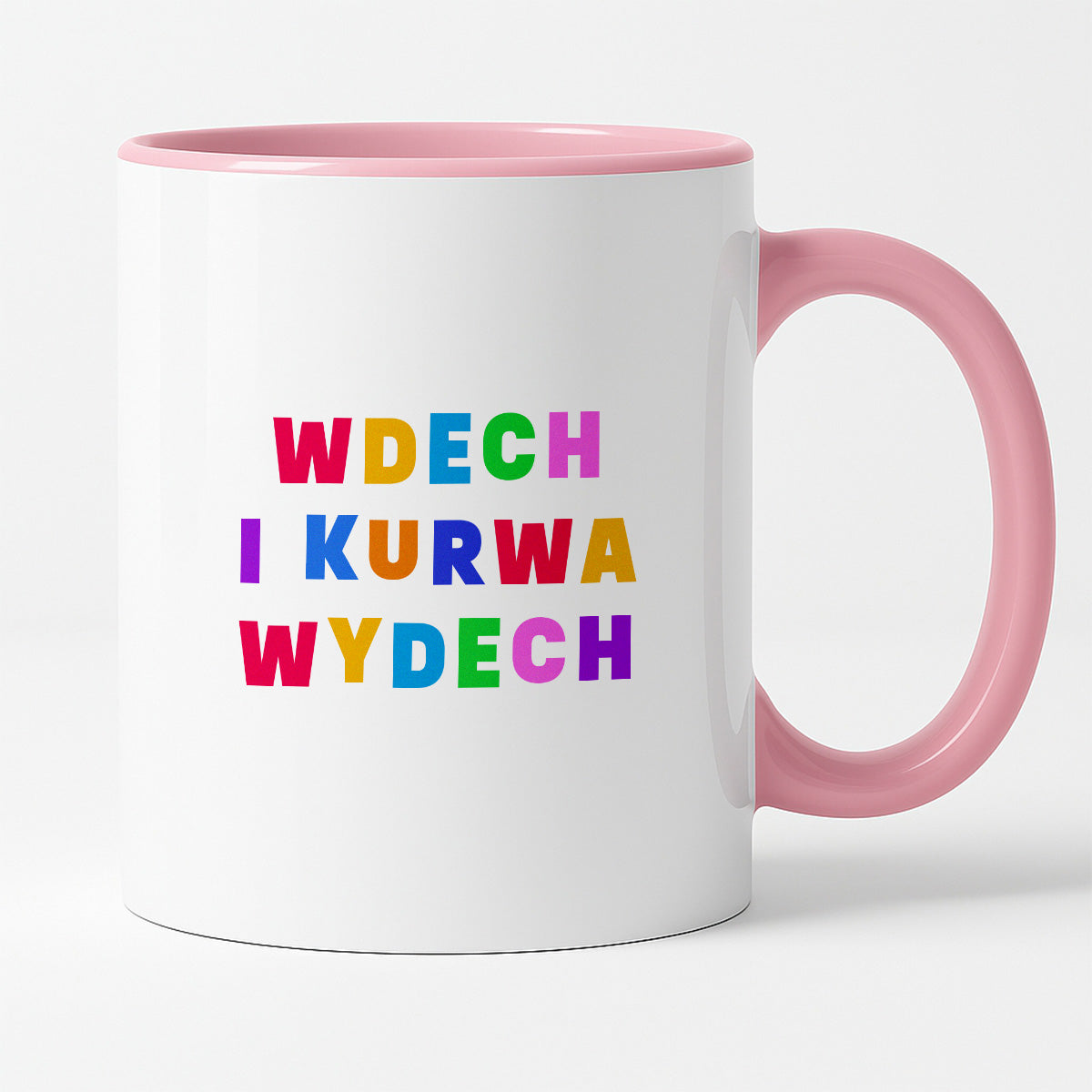 Kubek z kolorowym nadrukiem "wdech i kurwa wdech"