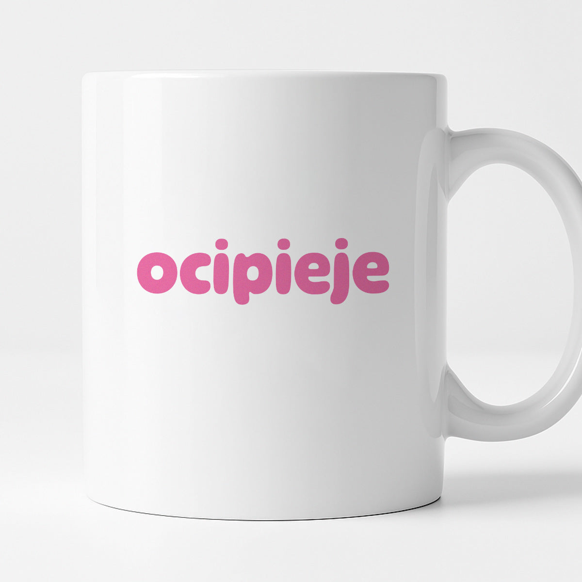 Kubek z nadrukiem "ocipieje"
