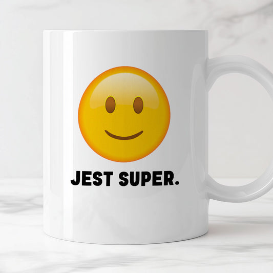 Kubek z nadrukiem "Jest super." - uśmiech nienawiści