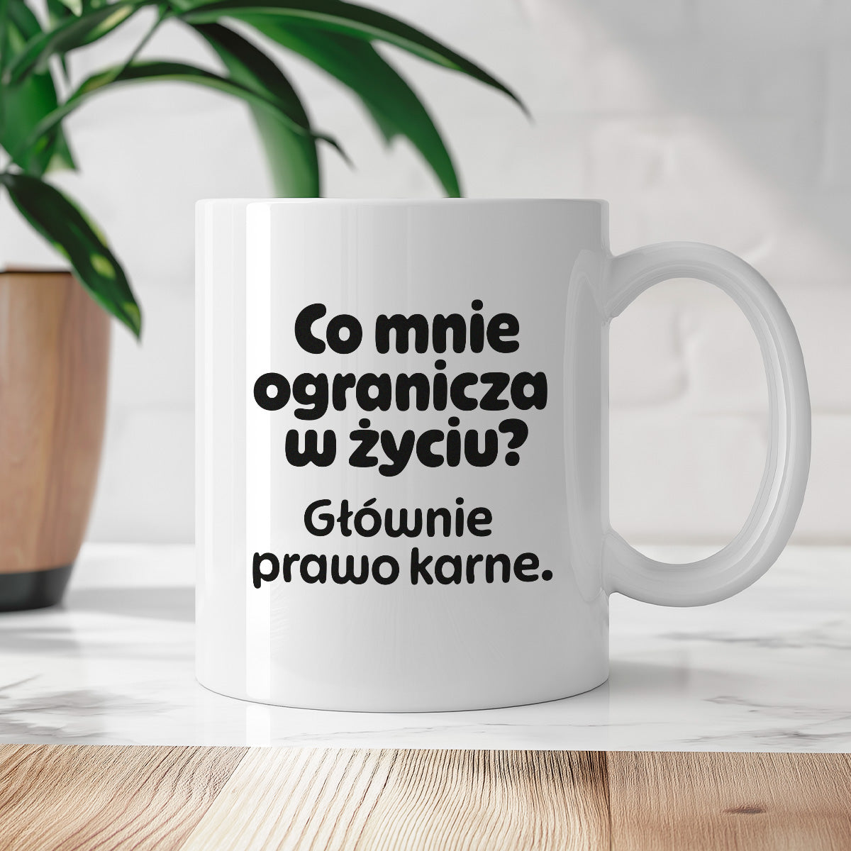 Kubek z nadrukiem - "Co mnie ogranicza? Głownie prawo karne."