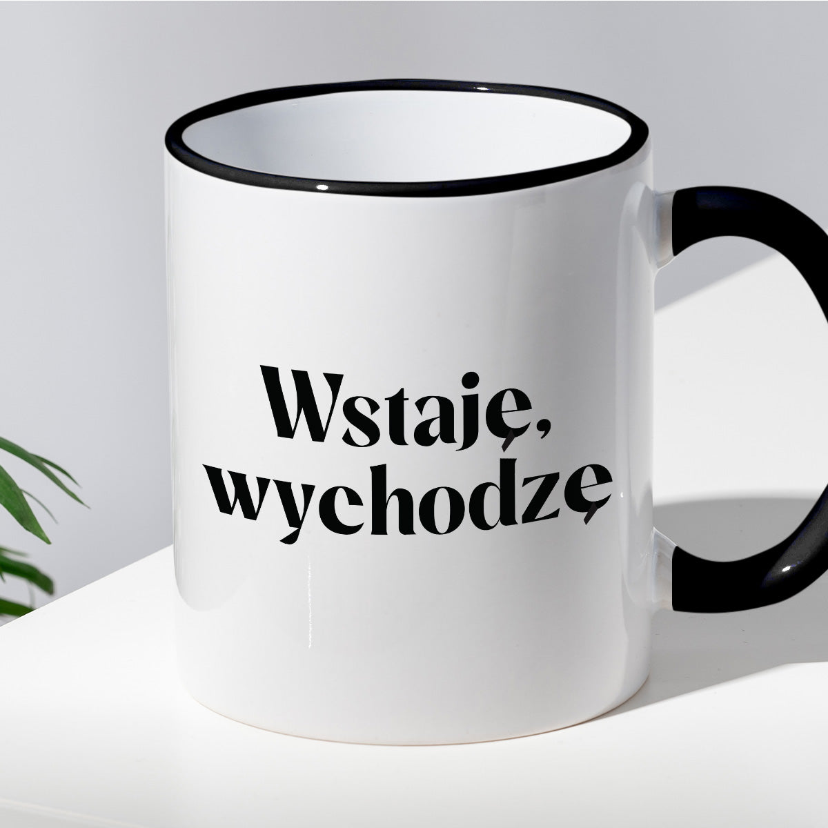 Kubek z nadrukiem "Wstaje, wychodzę" 330 ml