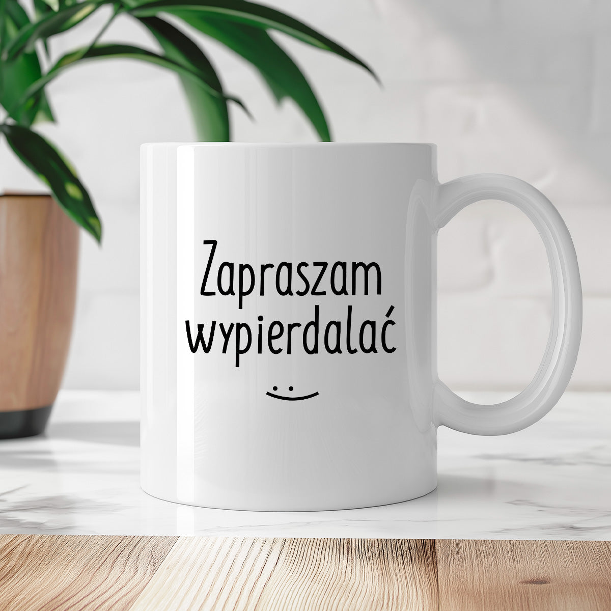 Kubek z nadrukiem "Zapraszam wypierdalać :)"