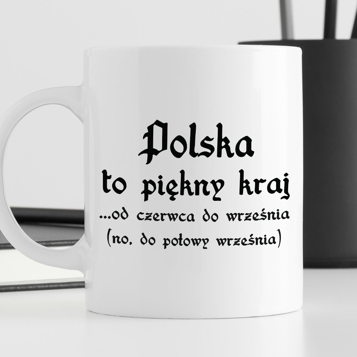 Kubek z nadrukiem "Polska to piękny kraj...od czerwca do września..."