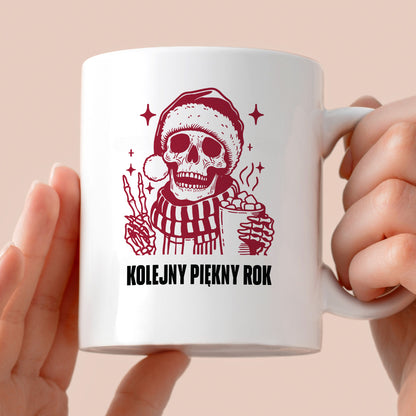 Kubek świąteczny z kościotrupem z gorącą czekoladą w ręku "Kolejny piękny rok"