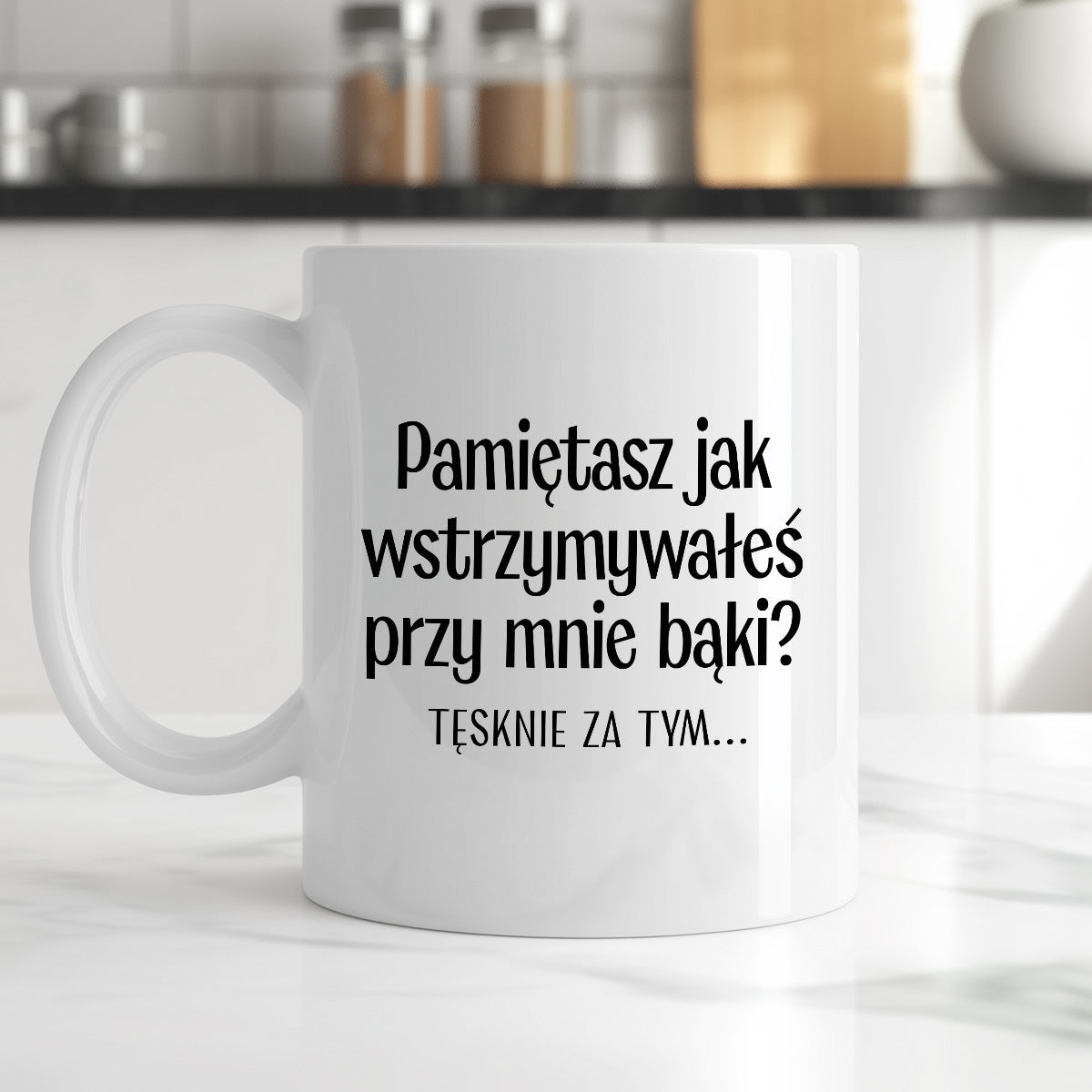 Kubek z nadrukiem "Pamiętasz jak wstrzymywałeś przy mnie bąki? Tęsknie za tym..." - WALENTYNKI