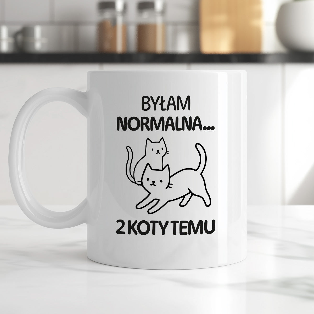 Kubek z nadrukiem "Byłam normalna dwa koty temu..."