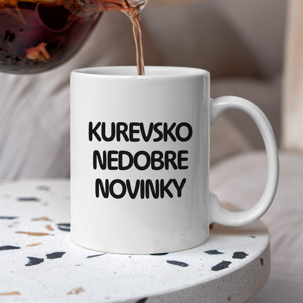 Kubek z nadrukiem - "kurevsko nedobre novinky"