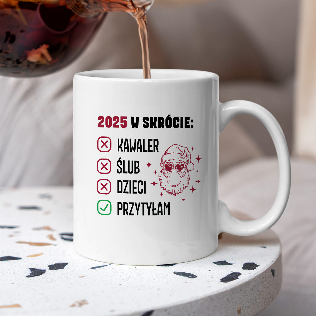 Kubek świąteczny z Mikołajem "2025 w skrócie" I