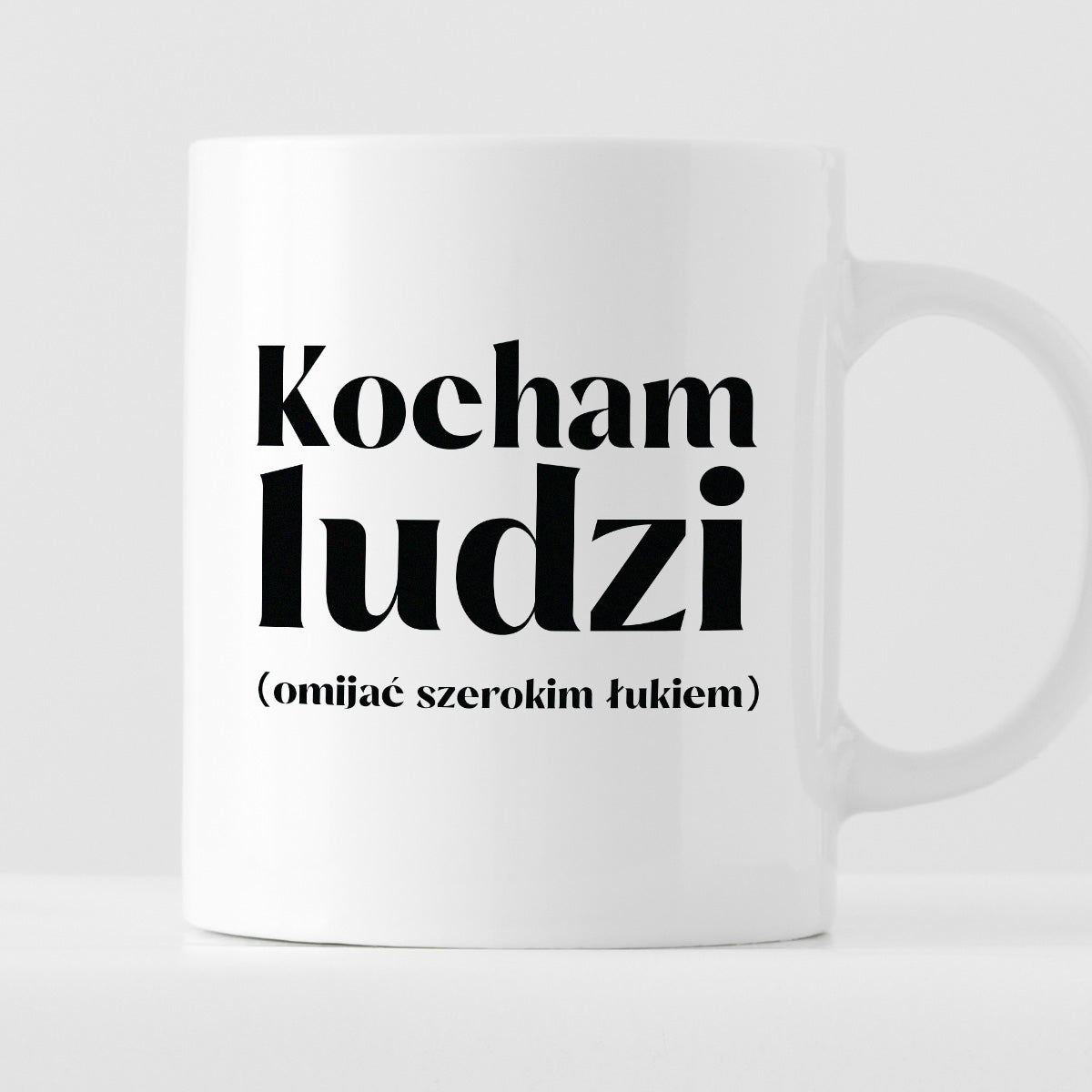 Kubek z nadrukiem "Kocham ludzi (omijać szerokim łukiem)"