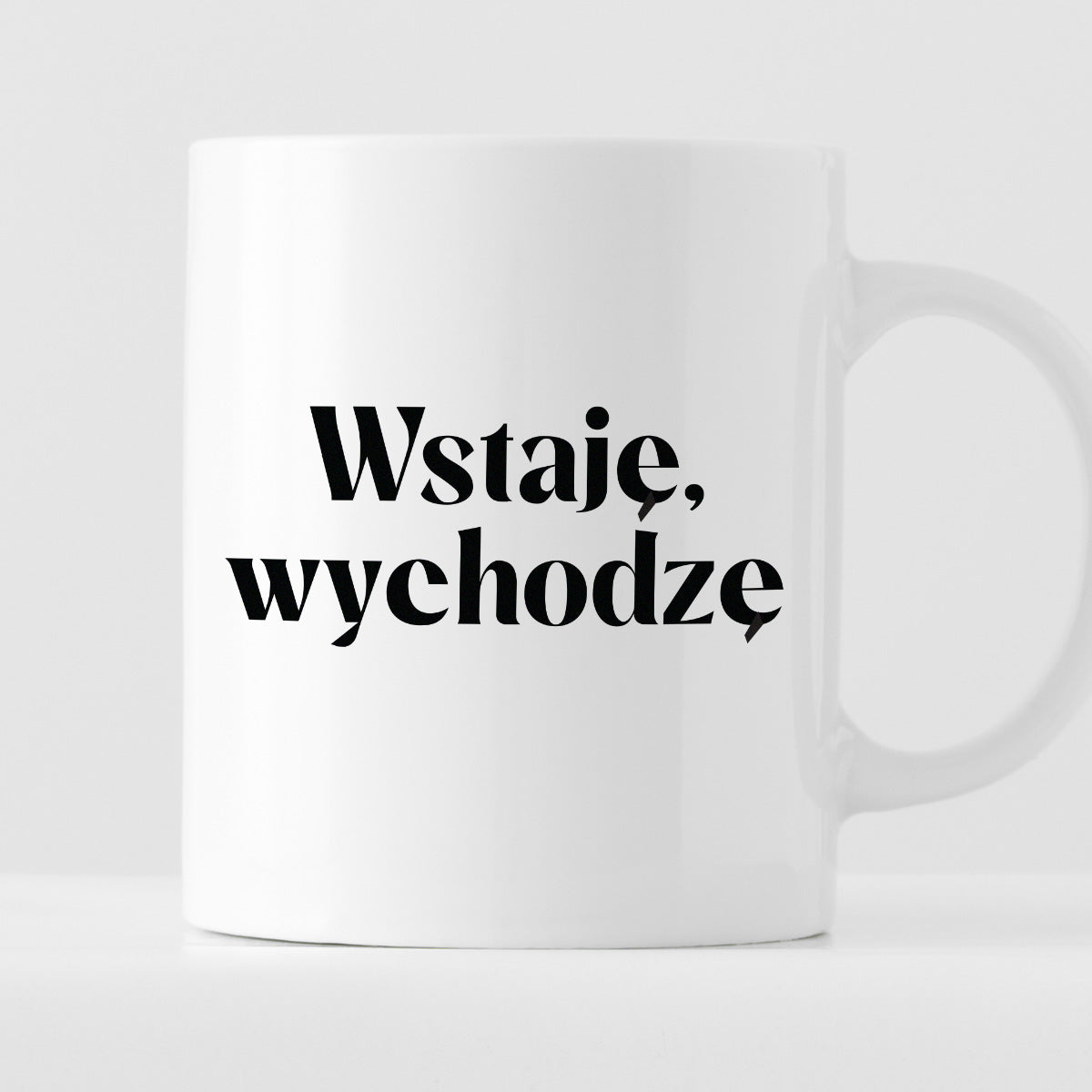 Kubek z nadrukiem "Wstaje, wychodzę" 330 ml