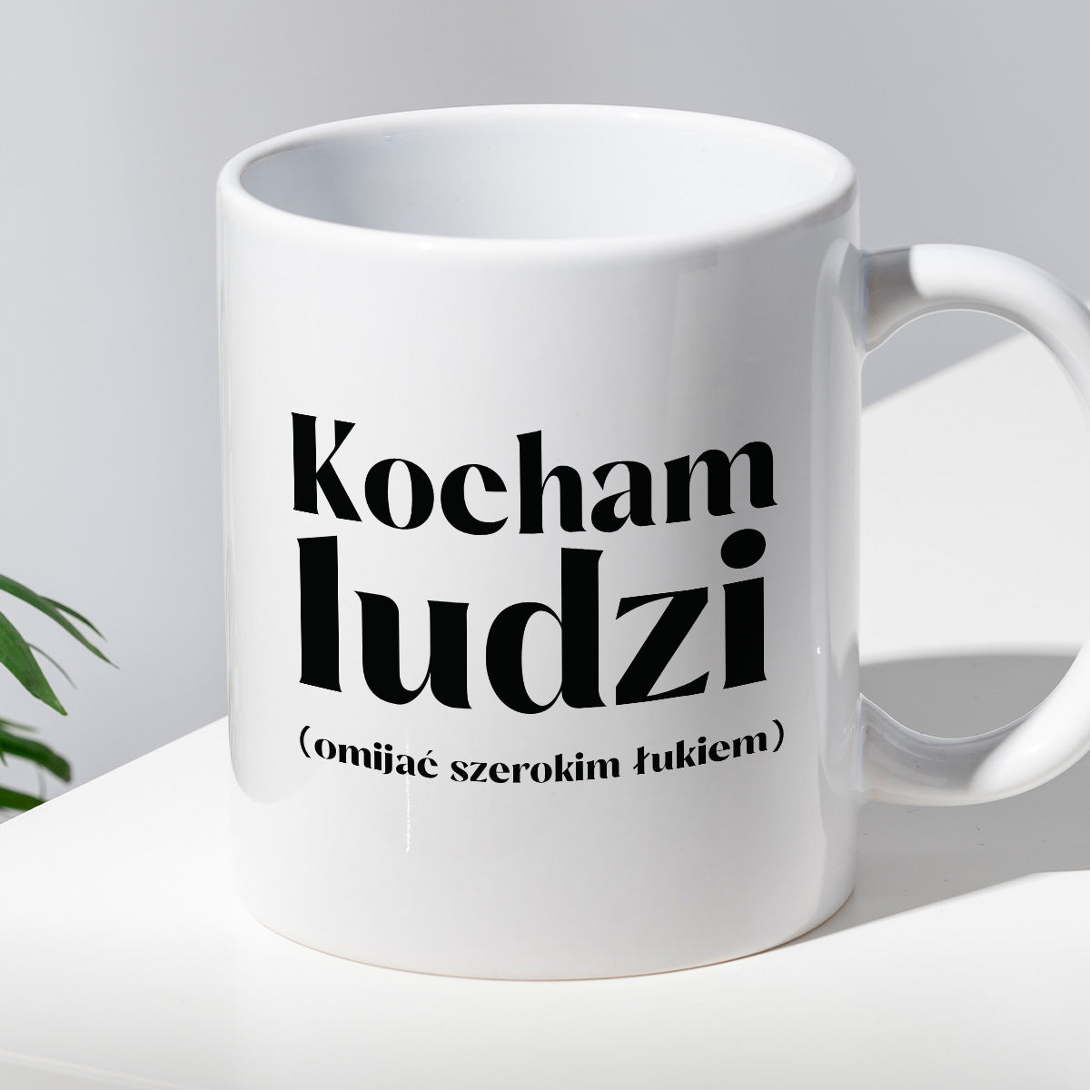 Kubek z nadrukiem "Kocham ludzi (omijać szerokim łukiem)"