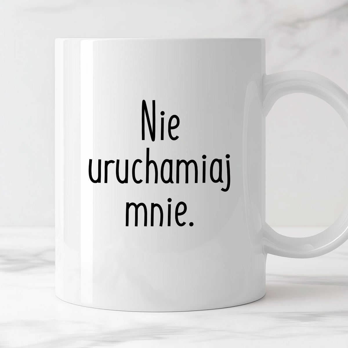 Kubek z nadrukiem "Nie uruchamiaj mnie"