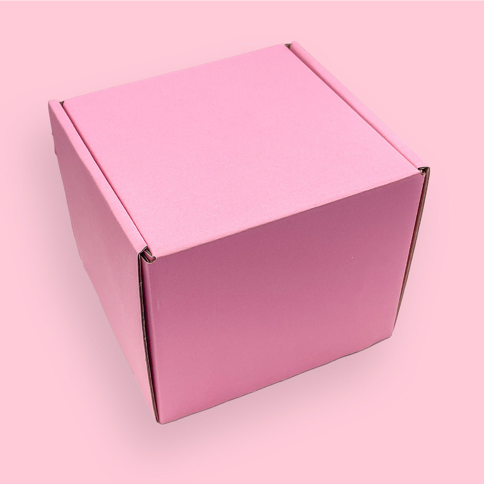 Pudełko prezentowe z okienkiem i wypełnieniem – widok 2