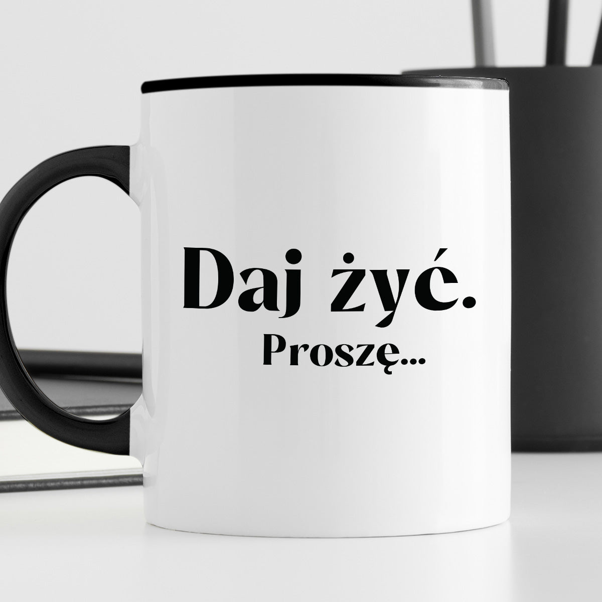 Kubek z nadrukiem "Daj żyć. Proszę..."