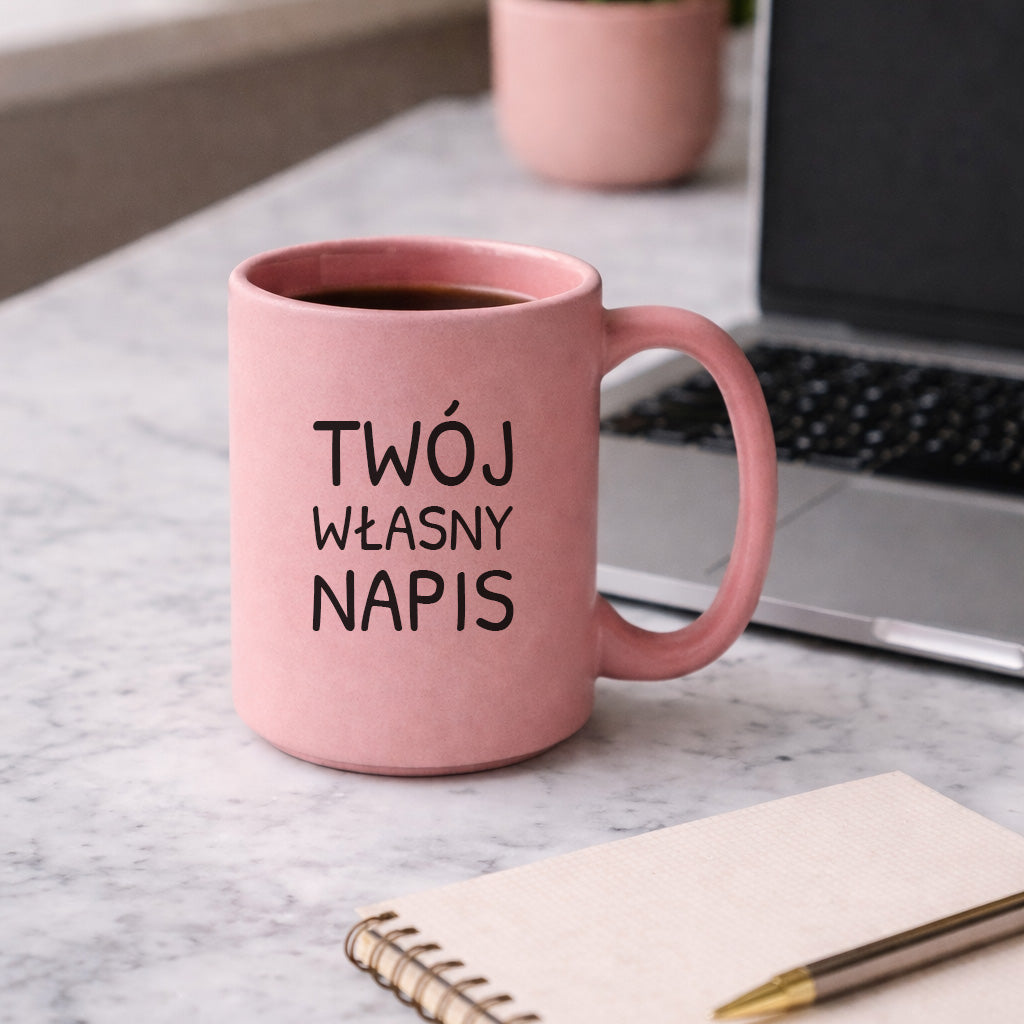 Kubek różowy 440 ml z własnym napisem