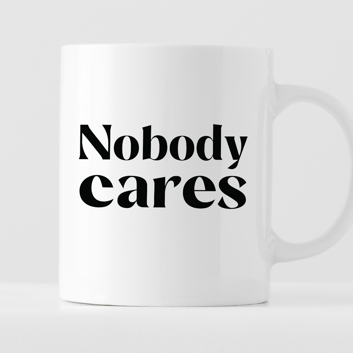 Kubek z nadrukiem "Nobody cares" zdjęcie 1